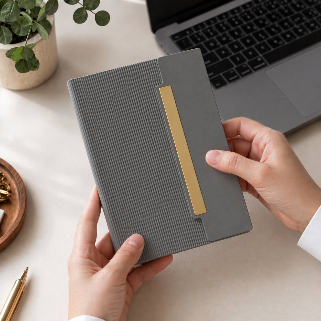 FoldBook Prime: A5 Notebook with magnetic flap closure & Metal Plate Grey — corporate gift