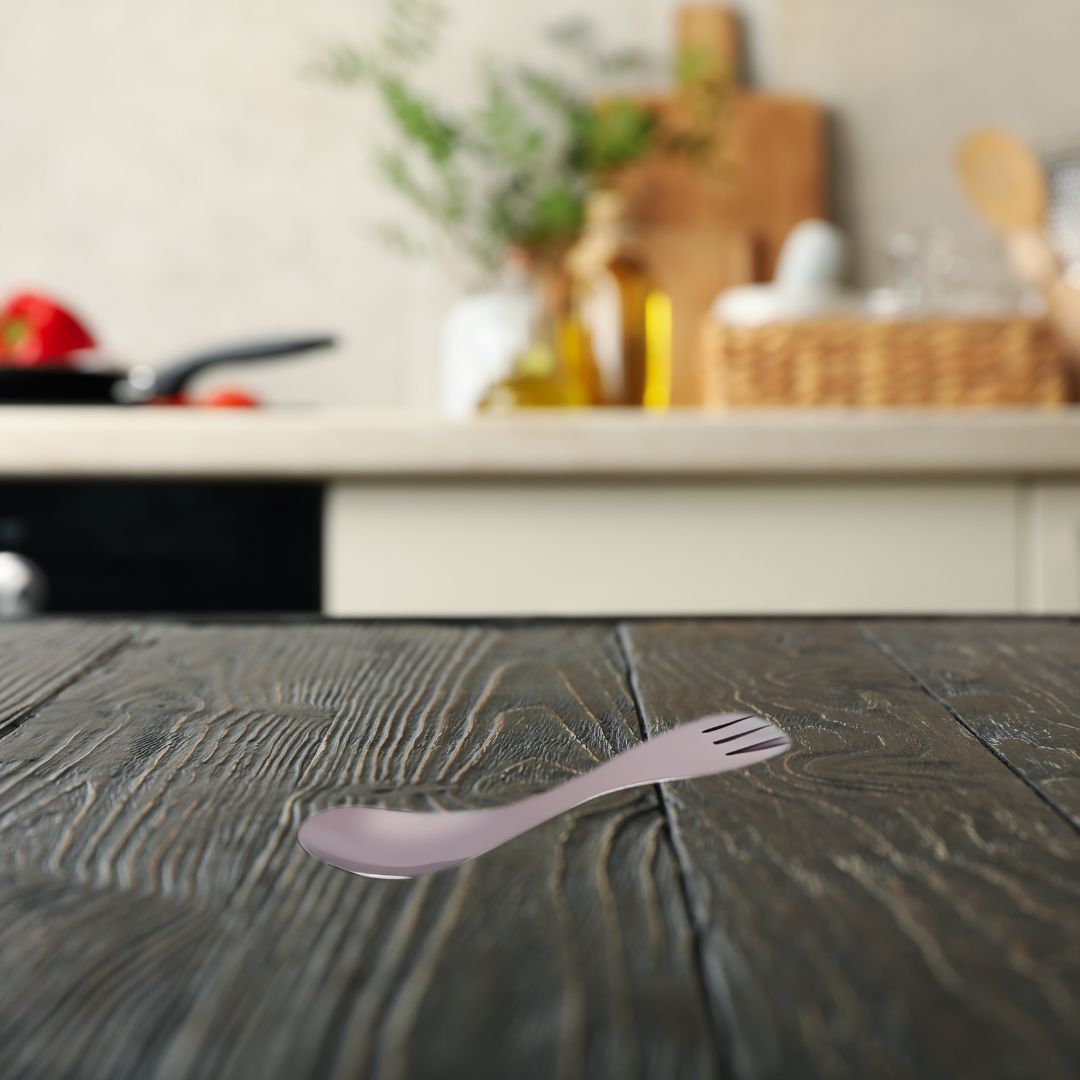 Reversible stainless steel fork and spoon for convenient dining