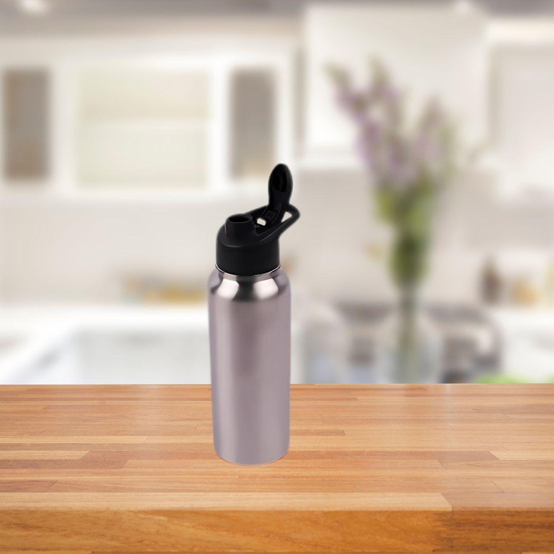Stainless steel water bottle with flip-top lid included in Pik-Kit lunch set