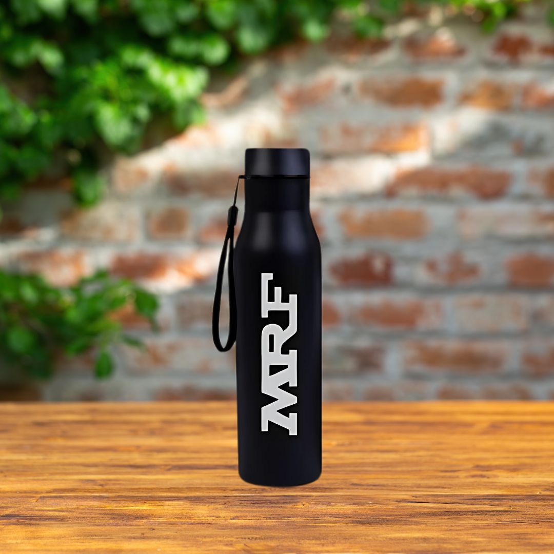 Single wall stainless steel black bottle 900ml for corporate gifts