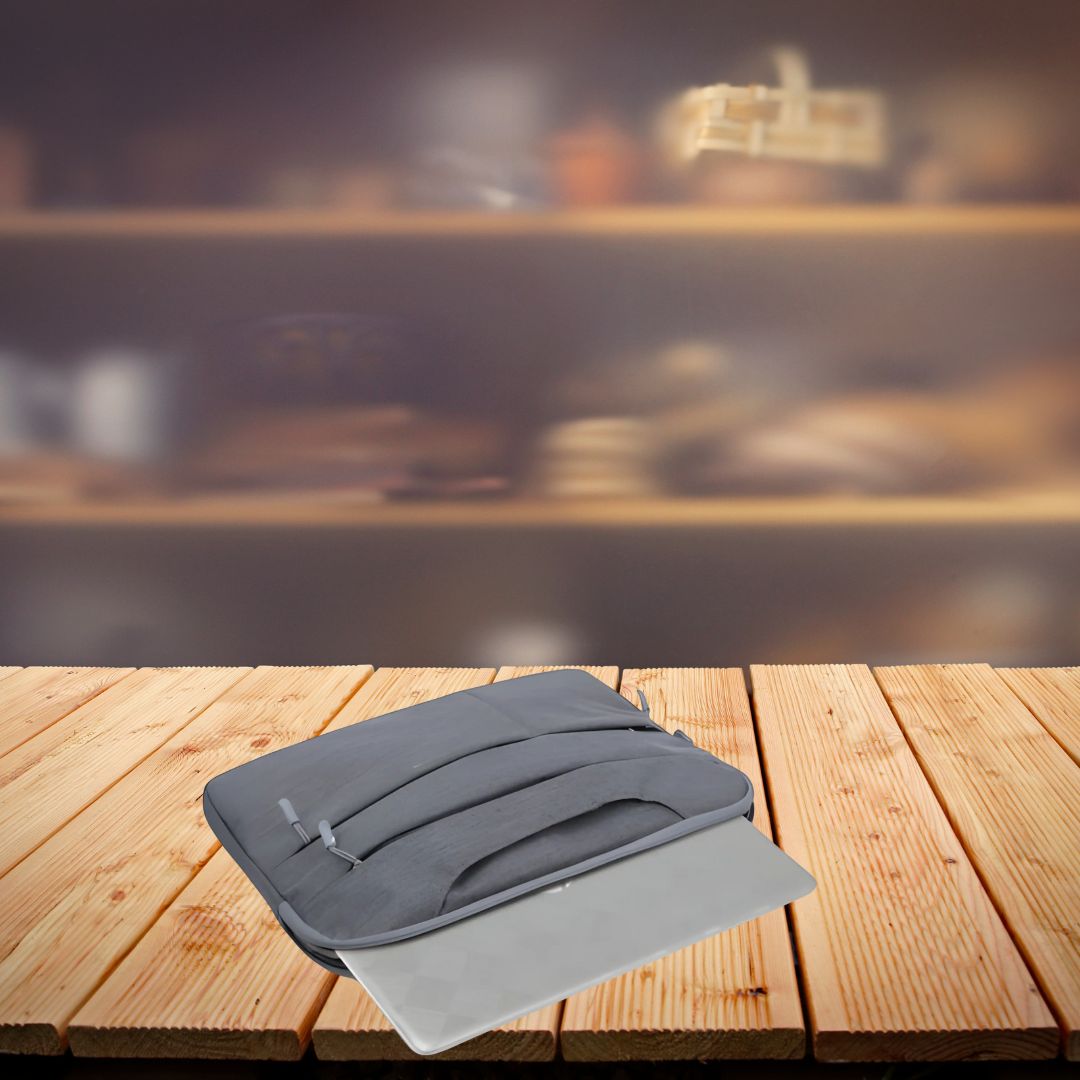 Castillo Milano laptop sleeve with soft inner lining and durable handles