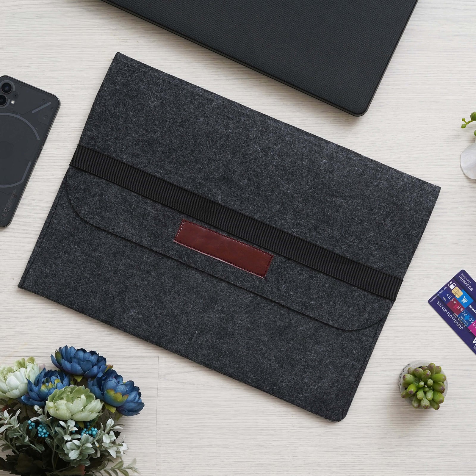 Black Laptop Sleeve - Fits Laptops Up to 15.6 Inch - corporate gift by YuBingo