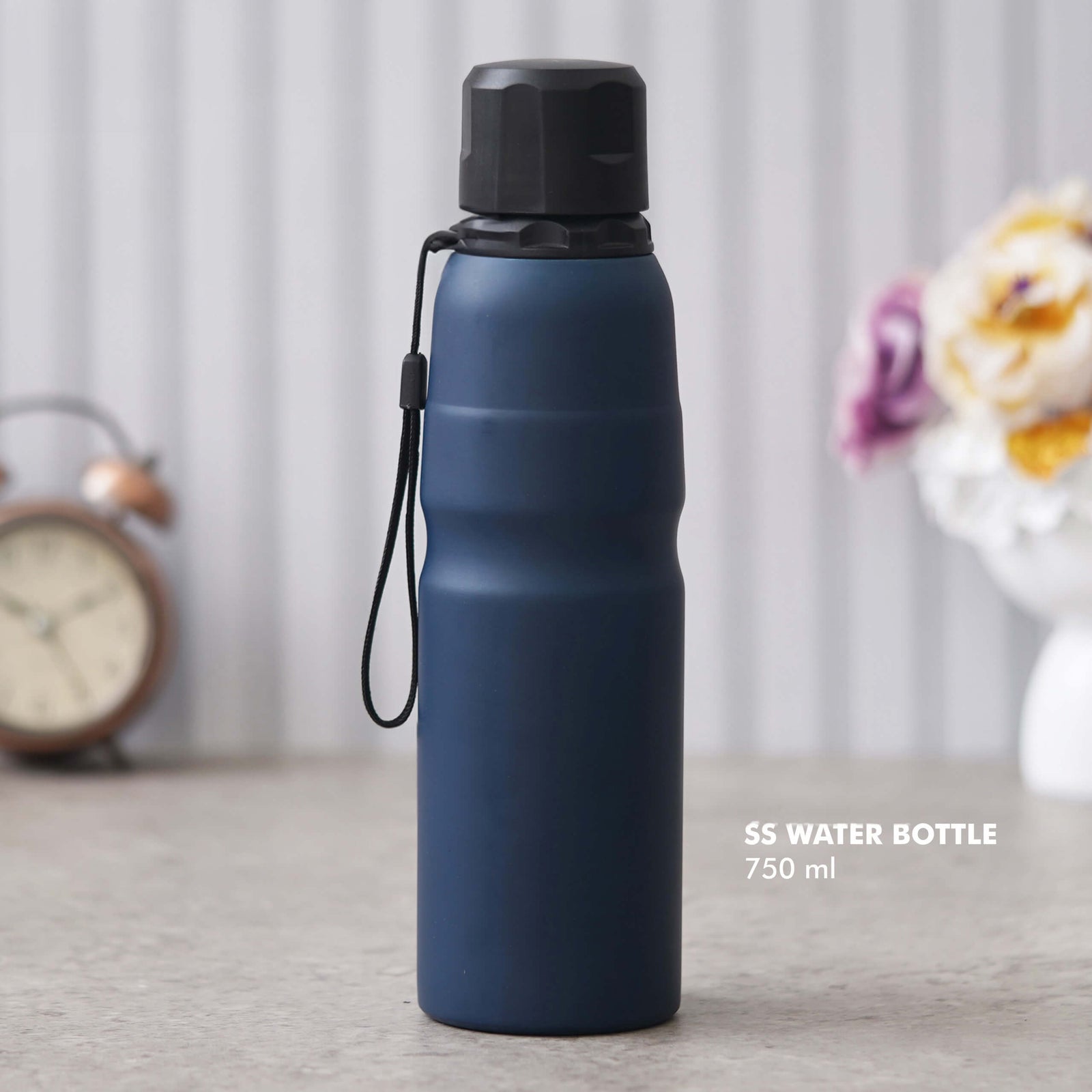 Customizable Blue Stainless Steel Bottle - 750 ML - product image 2