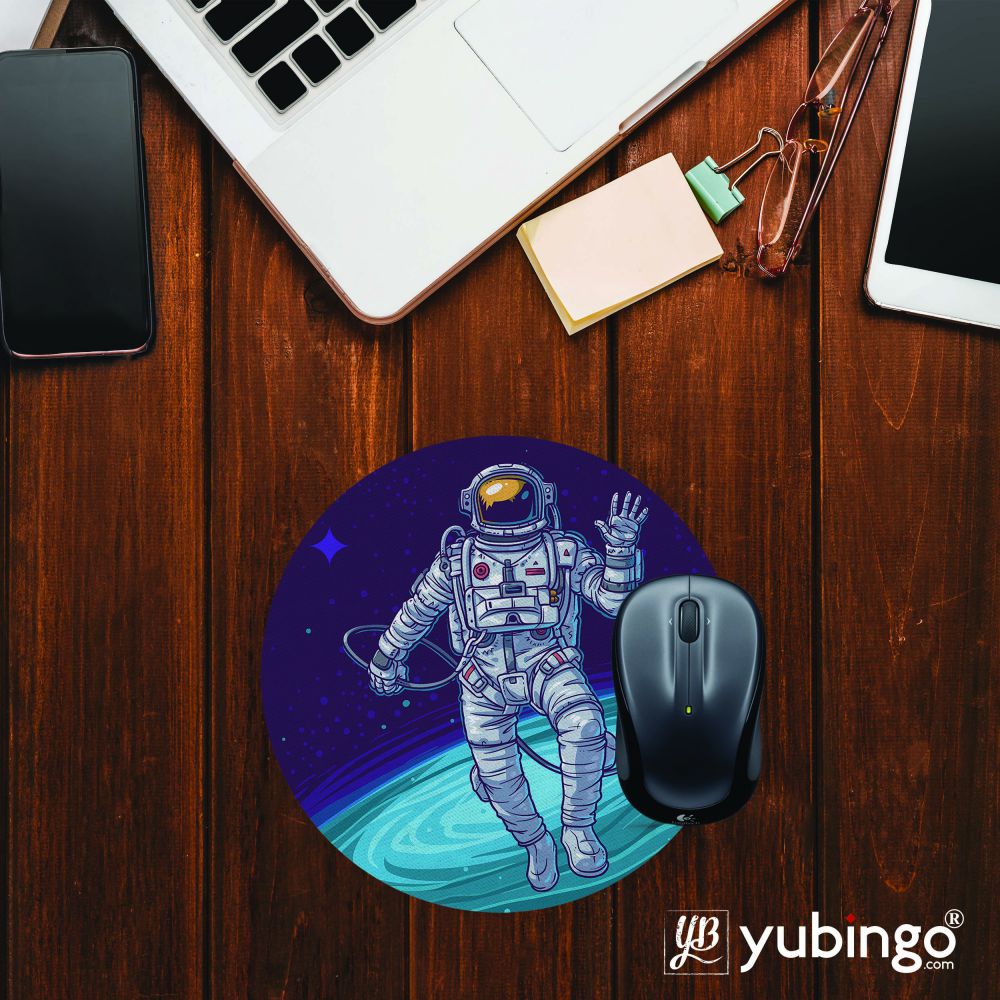 Astronaut Mouse Pad (Round)-Image2