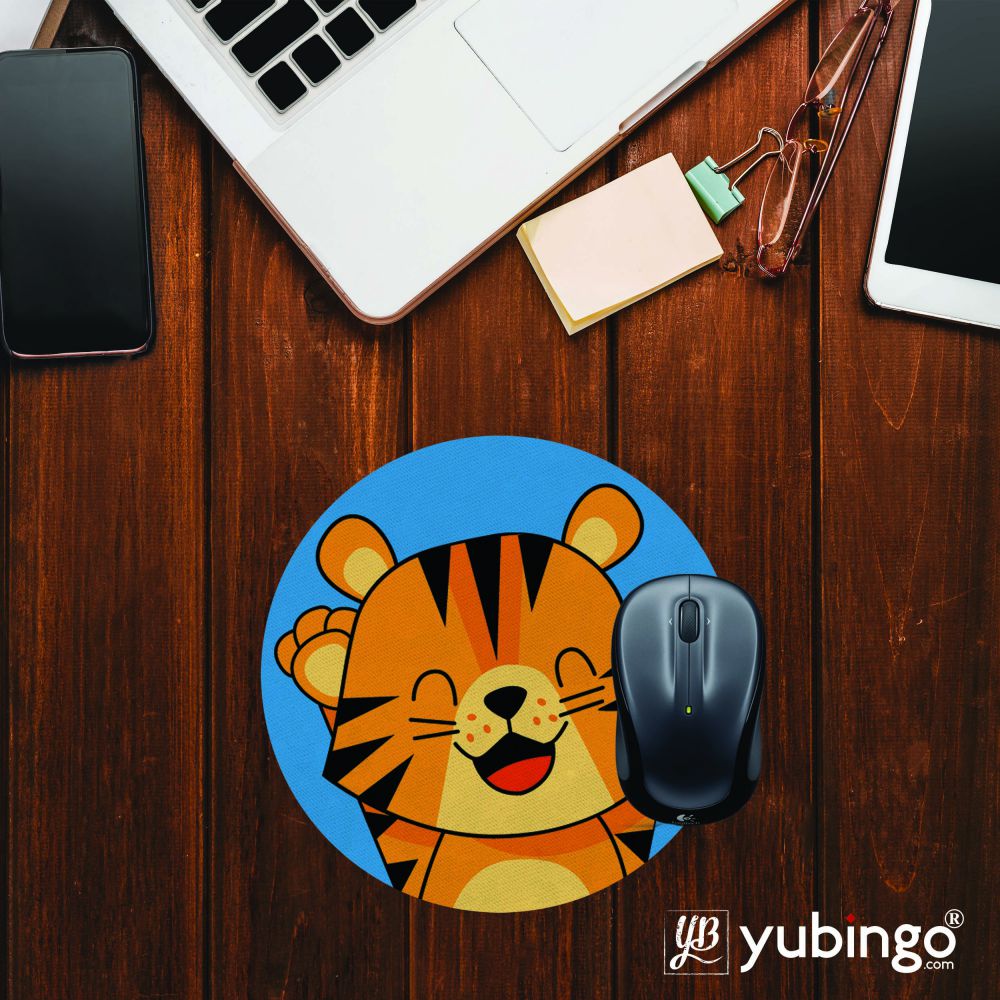 Comic Tiger Cub Mouse Pad (Round)-Image2