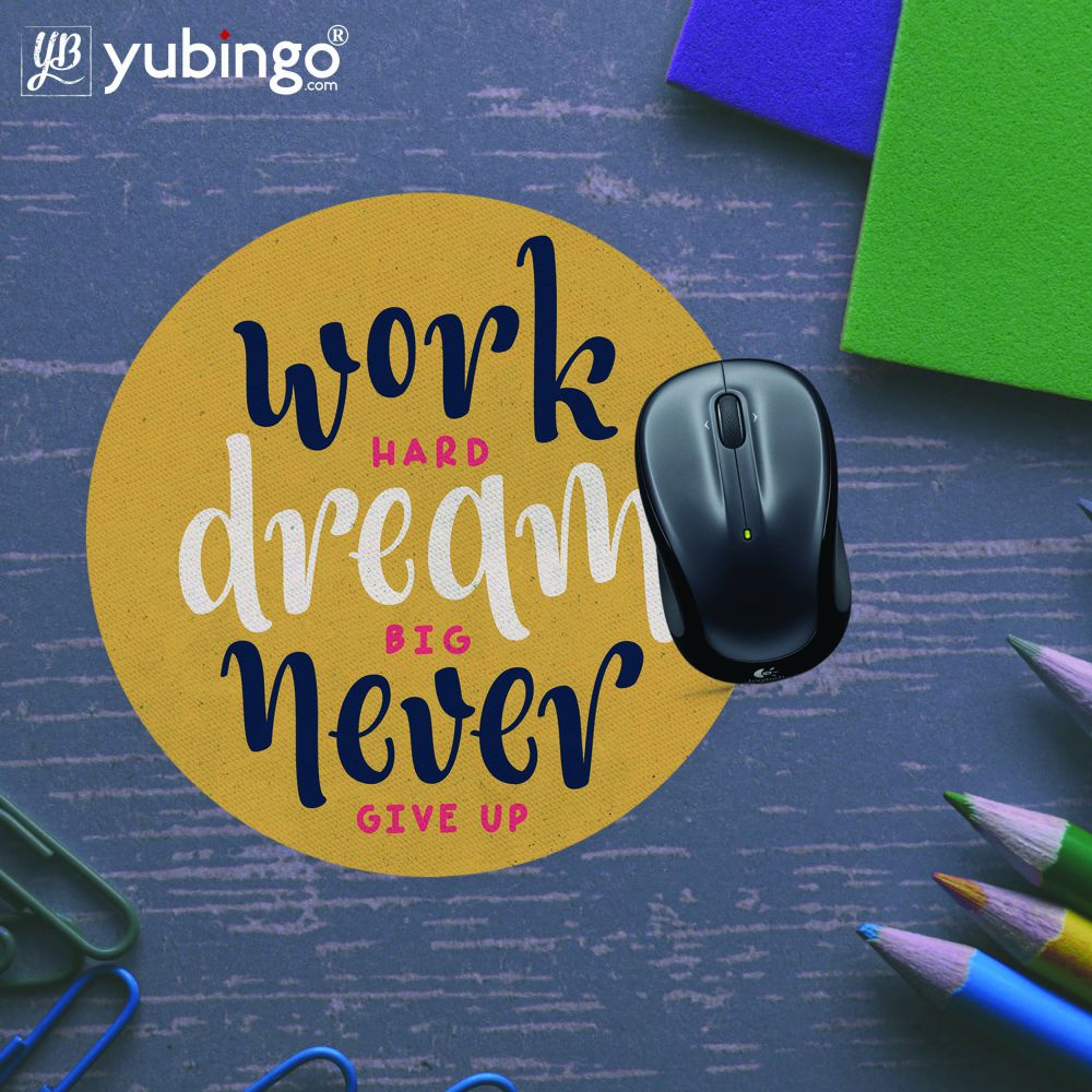 Never Ever Give Up Mouse Pad (Round)-Image5
