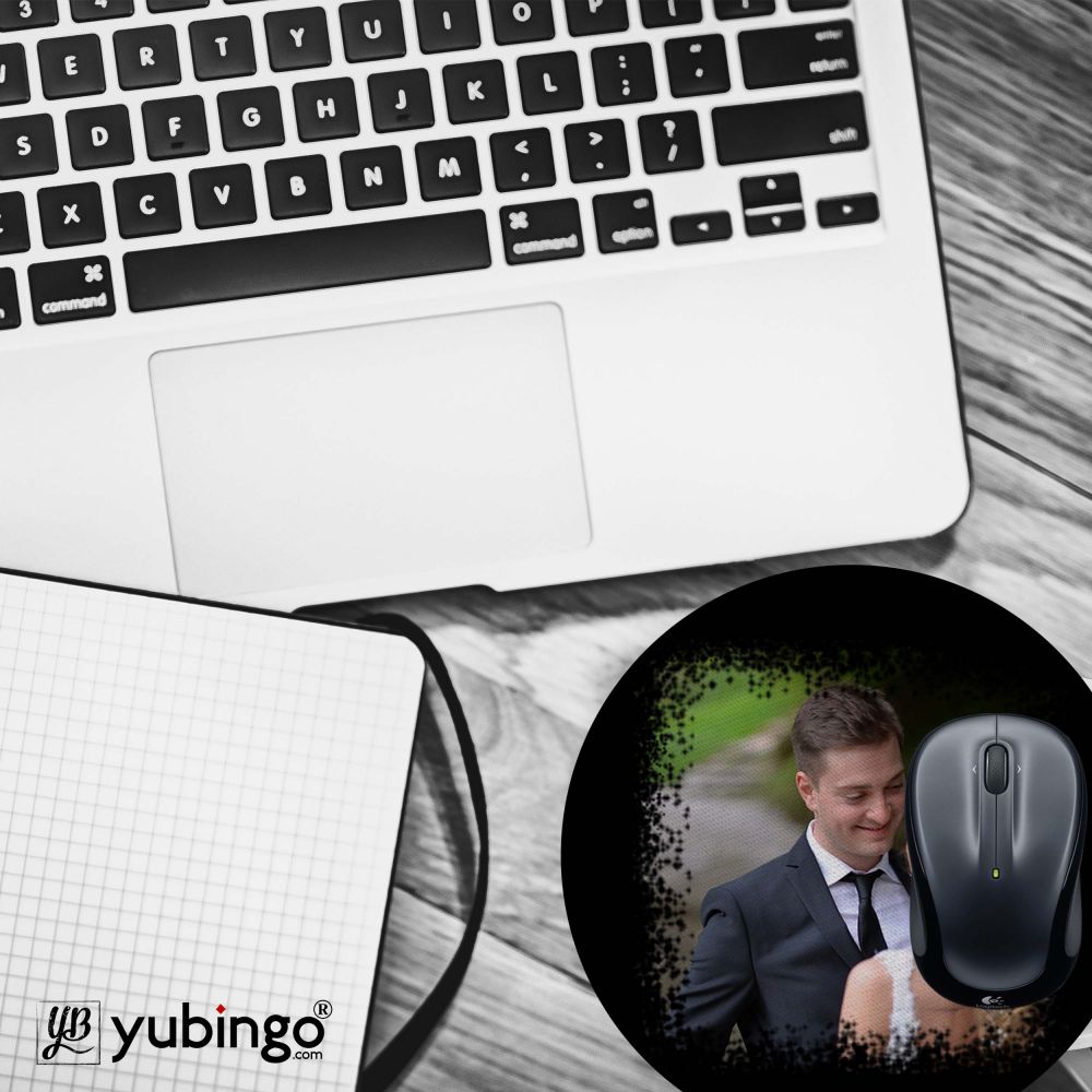 Photo in Grunge Finish Mouse Pad (Round)-Image4