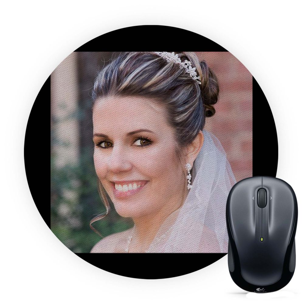 Photo with Black Background Mouse Pad (Round)