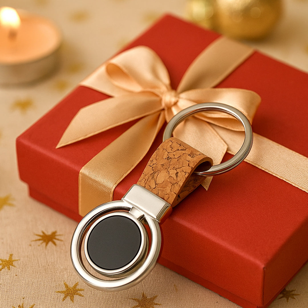Eco-friendly cork keychain with round rotating gunmetal plate – front view