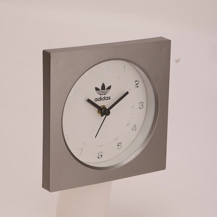 YuBingo Custom Logo Table Clock - Corporate Gift | YuBingo corporate table clock gift