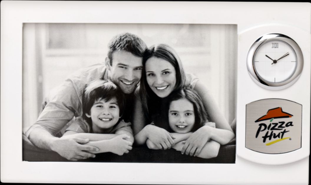 YuBingo PIZZA HUT Frame - Corporate Gift | YuBingo corporate photo frame gift