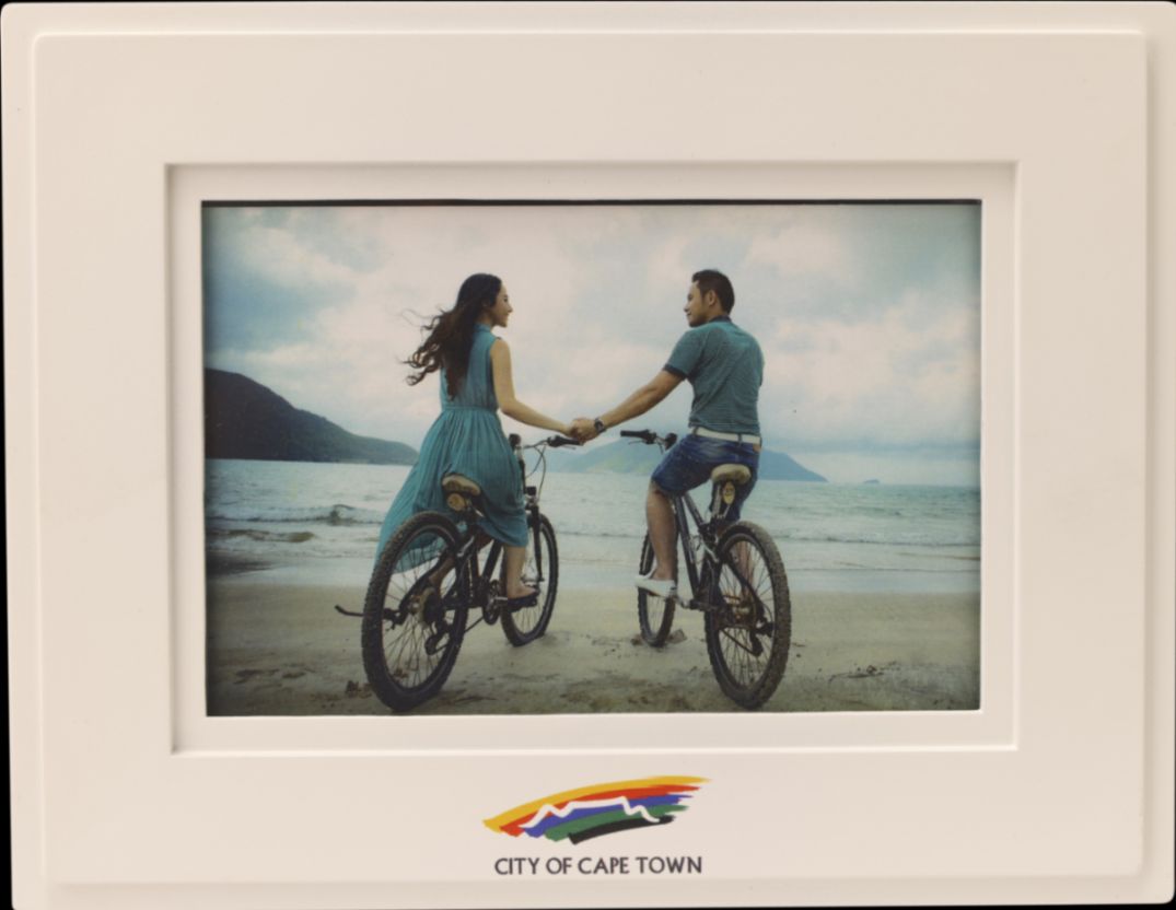 YuBingo CAPETOWN Frame - Corporate Gift | YuBingo corporate photo frame gift