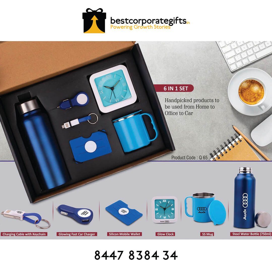 In 1 Set: Steel Water Bottle (750ml), Silicon Mobile Wallet, Charging Cable Wi - Corporate Gift