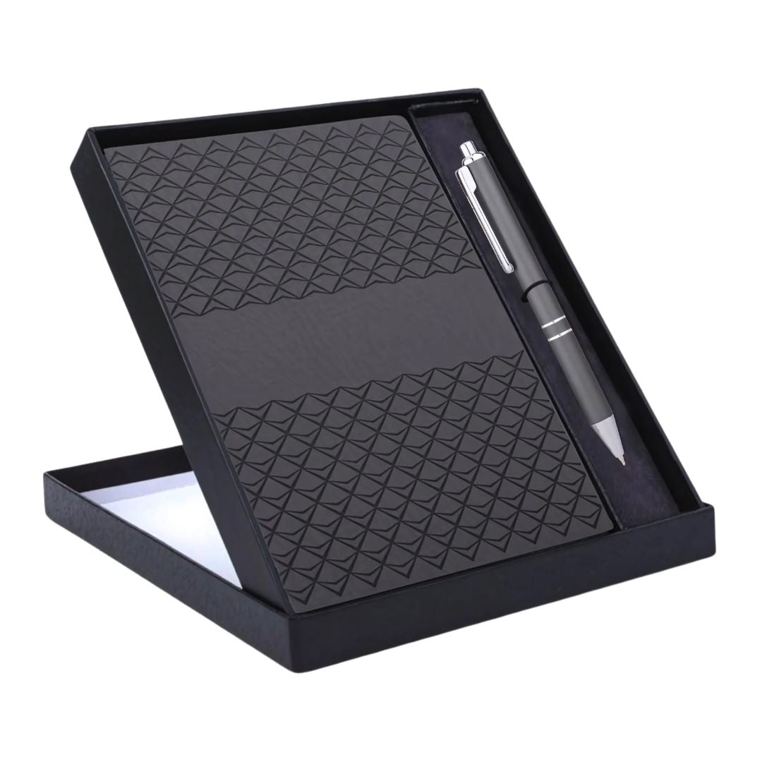 Premium Dune notebook gift set with pen in elegant black box