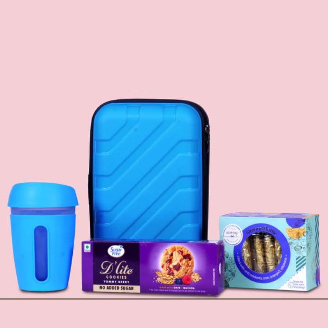 Travel organizer, glass mug, sugarfree cookies, almond brittle from celebration set