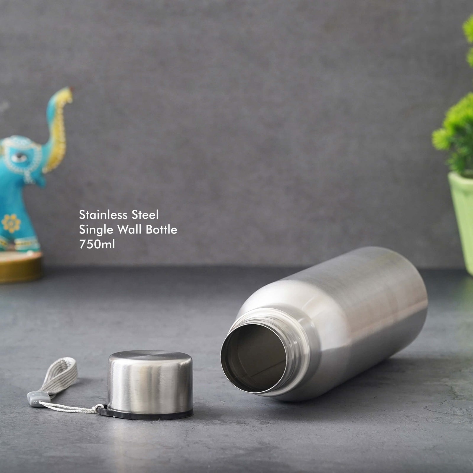 Customizable Silver Stainless Steel Bottle - Perfect for Gifting