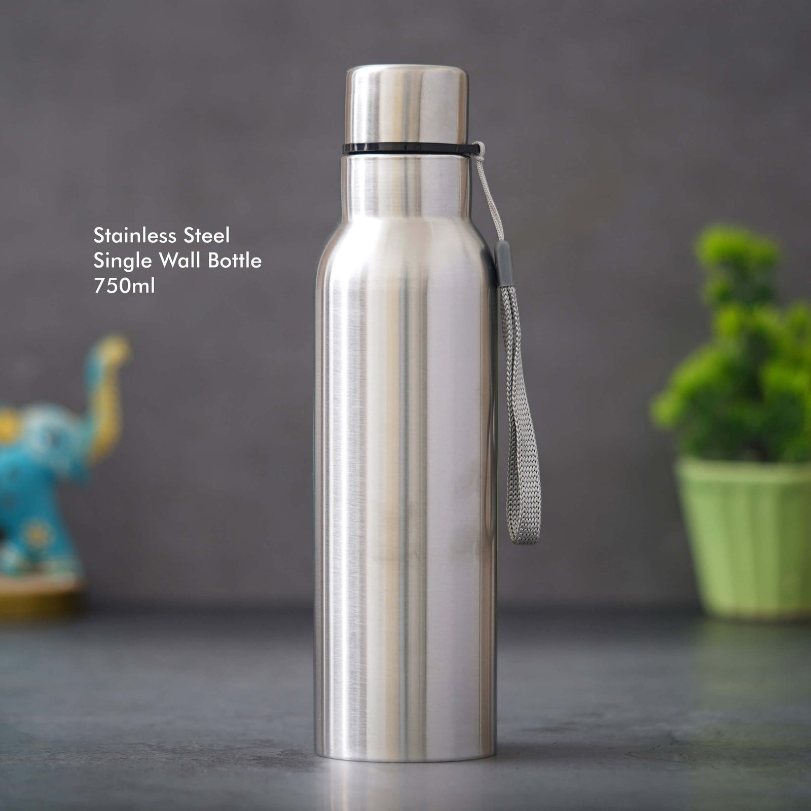 Customizable Silver Stainless Steel Bottle - Perfect for Gifting