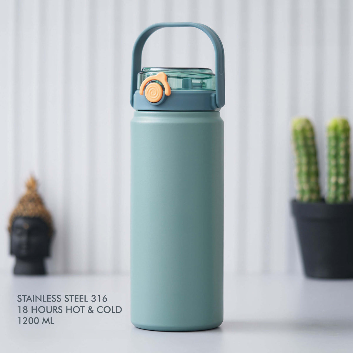 Green Stainless Steel Bottle - Perfect for Outdoor Adventures