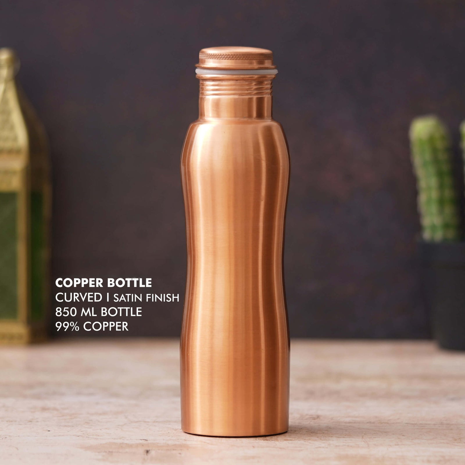 Stylish Copper Bottle with Curved Design - Perfect for Daily Hydration