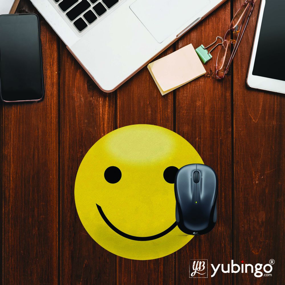 Cool Smiley Mouse Pad (Round)