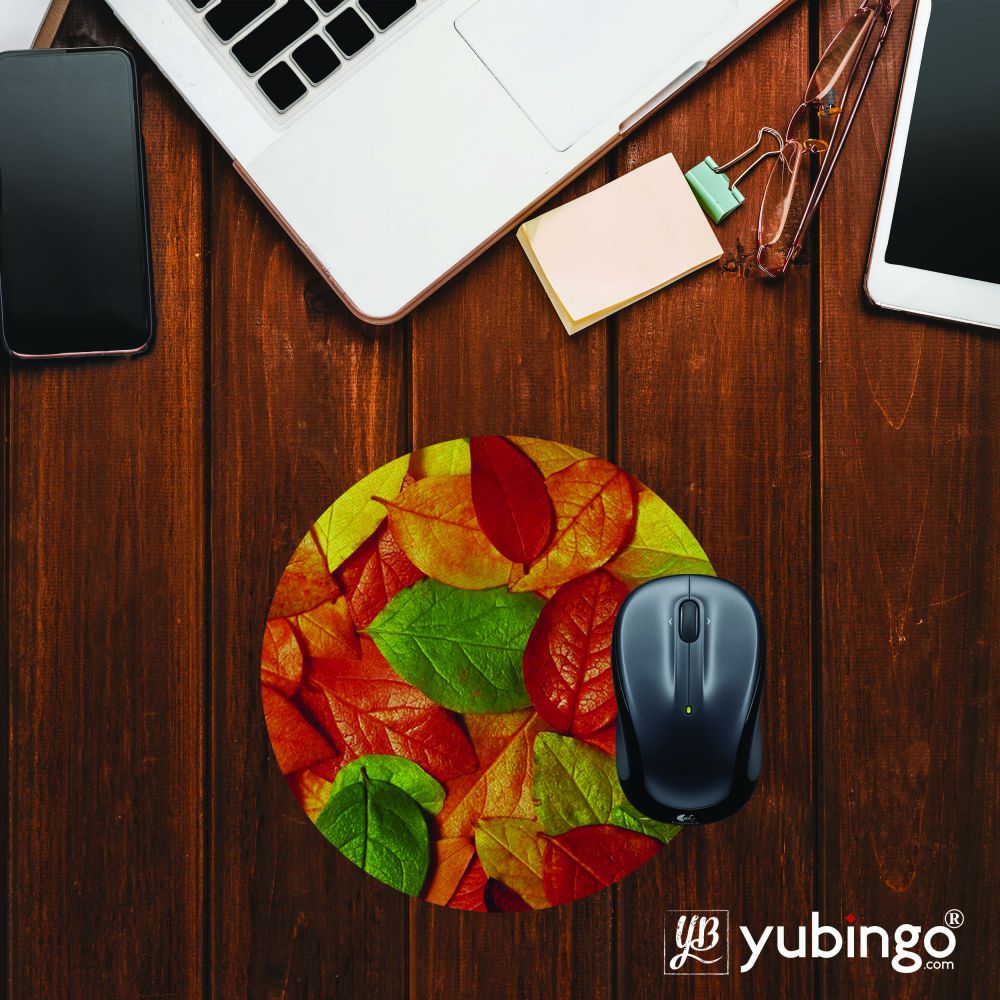 Fallen Leaves Mouse Pad (Round)