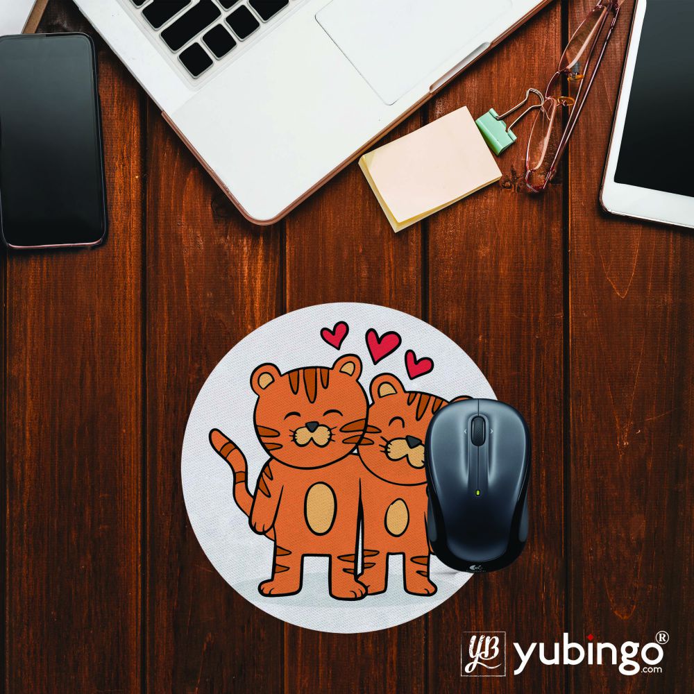 Loving cats Mouse Pad (Round)-Image2