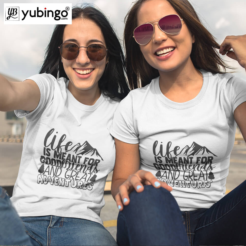 Friends & Adventures T-Shirt-White