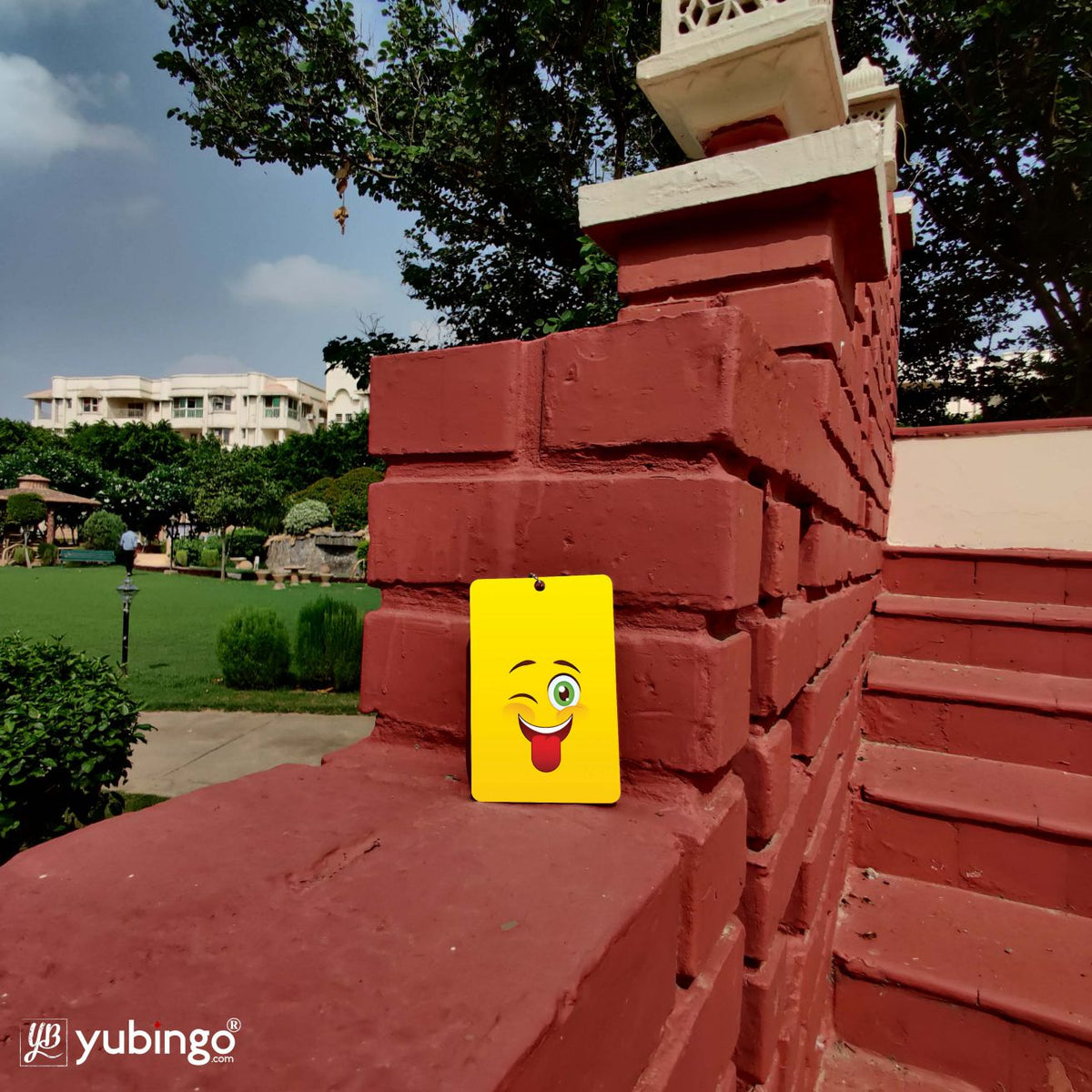 Winkey Smylie Car Hanging-Image3